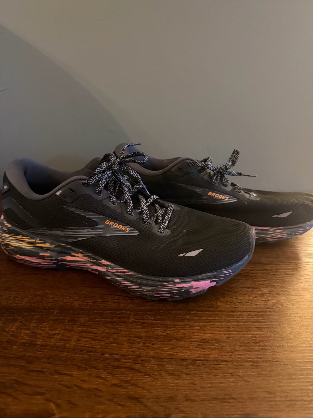 Brooks Mens Running Shoes Lace Up Low Top Black/Pink/Orange Size US 11D